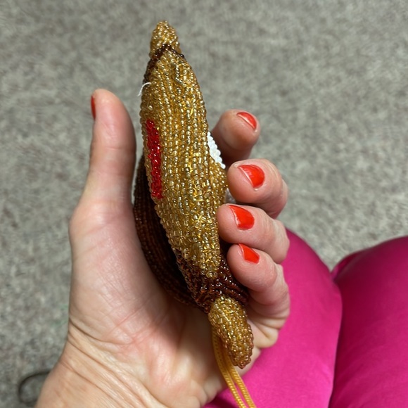 Beaded monkey head purse - Picture 5 of 7